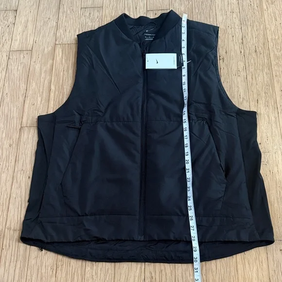 NIKE STOCK UNLIMITED VEST
Men's Therma-FIT Training Vest (Stock) - Picture 12 of 13